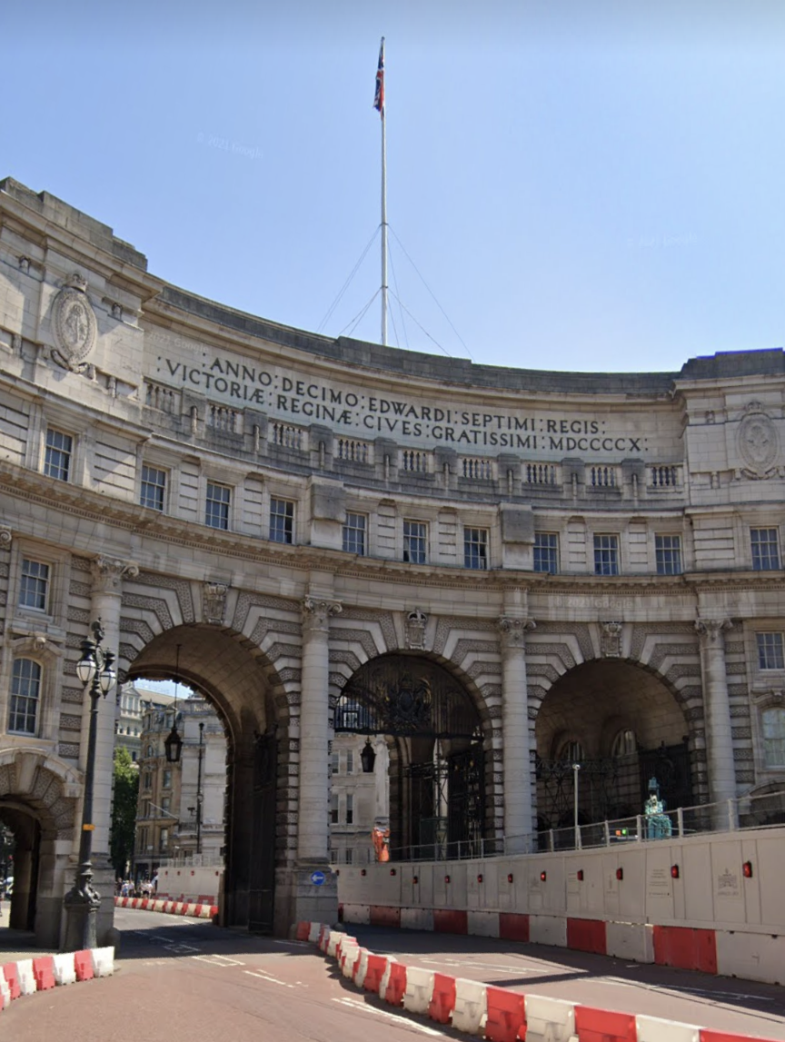 https://whatremovals.co.uk/wp-content/uploads/2022/02/Admiralty arch-226x300.jpeg